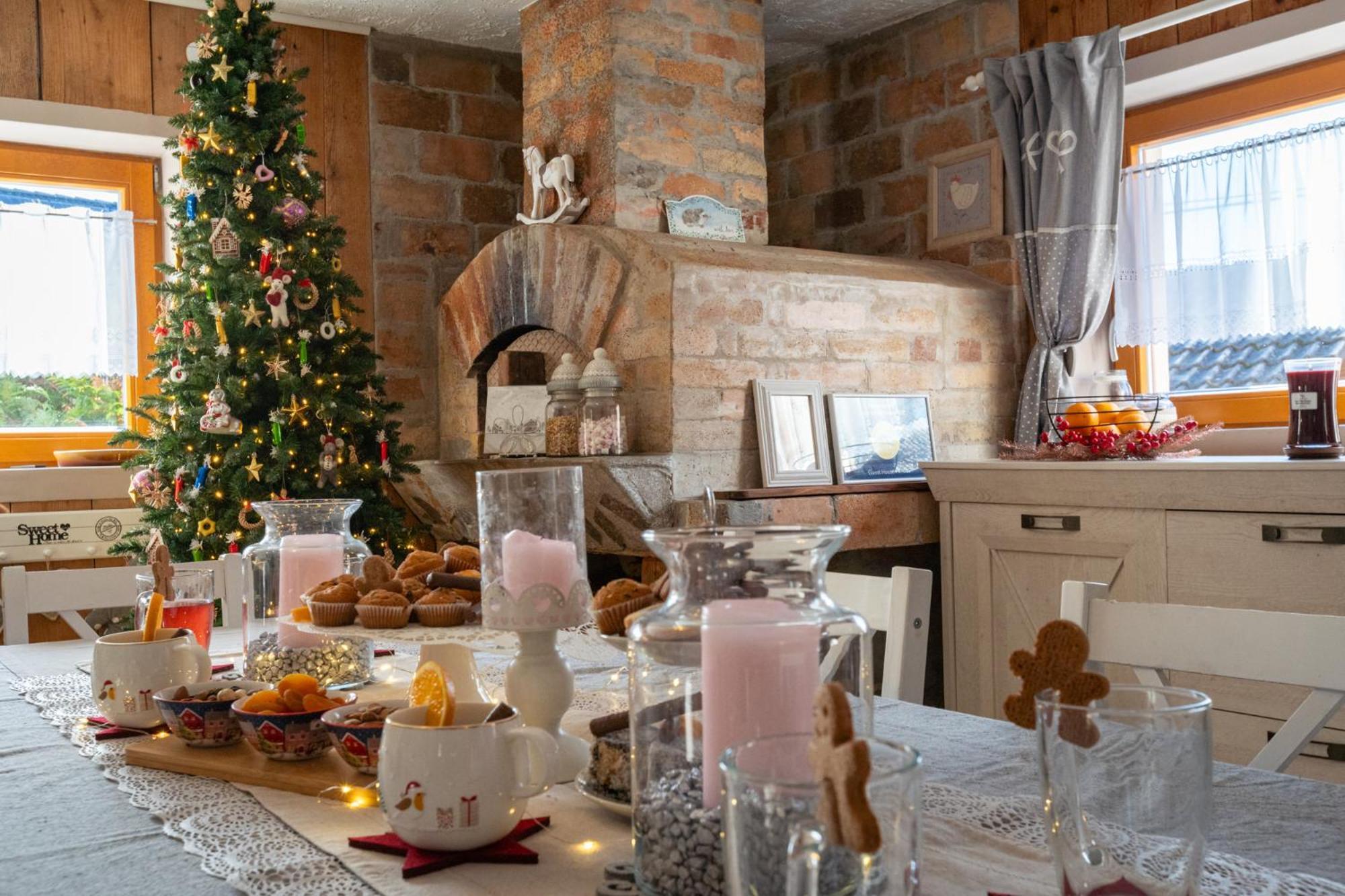 Guest House Pr' Cut Zirovnica Екстериор снимка